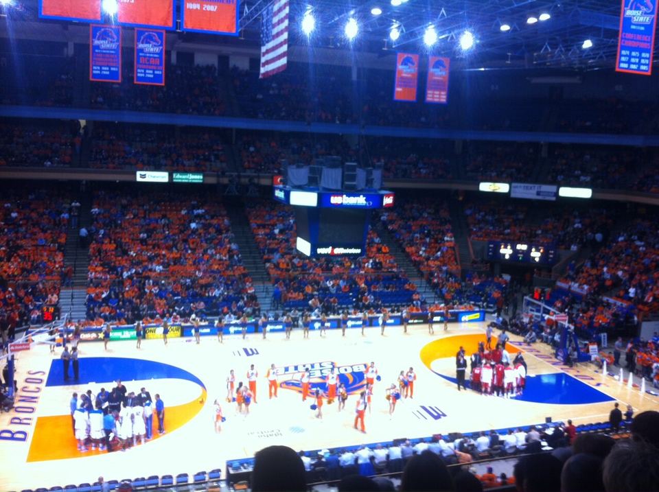 体育场景配图（资料示意）